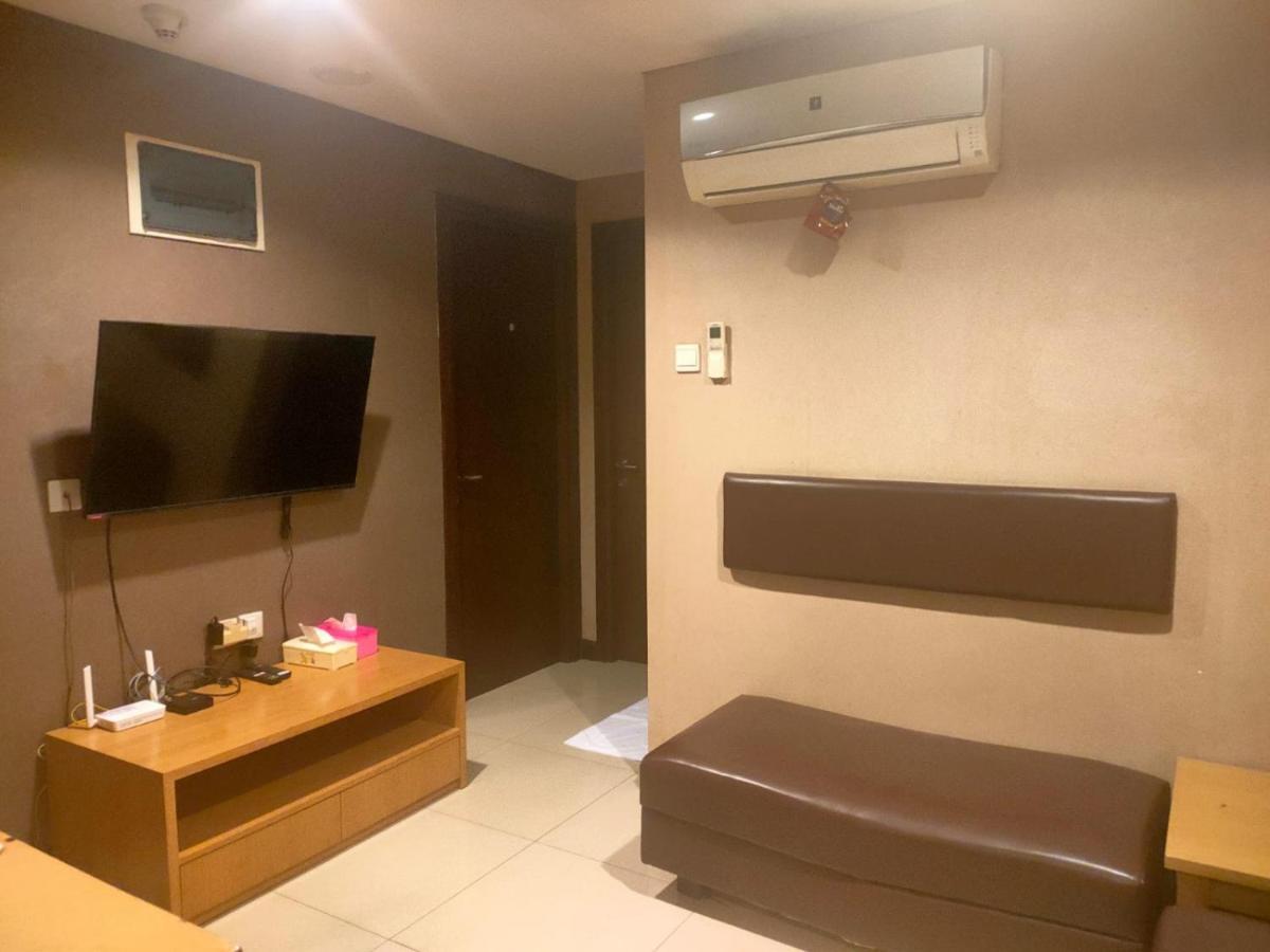 Two Bedroom Apartment At El Royale Hotel Бандунг Екстериор снимка